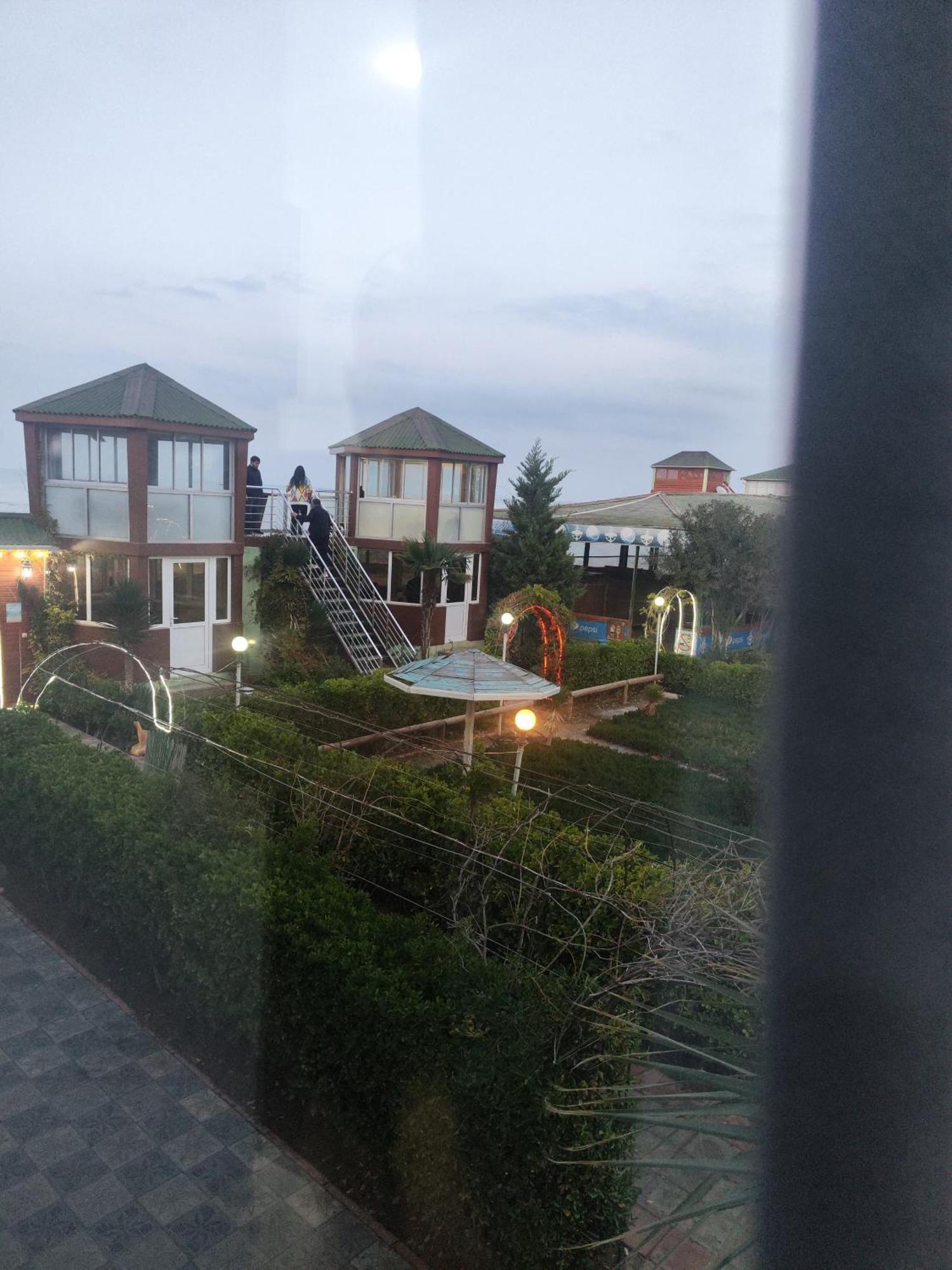 Gemi Hotel Sumqayyt Ngoại thất bức ảnh